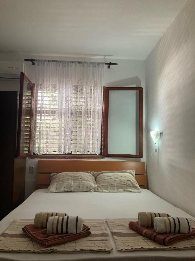 Apartments Aleksic Sutomore Bagian luar foto