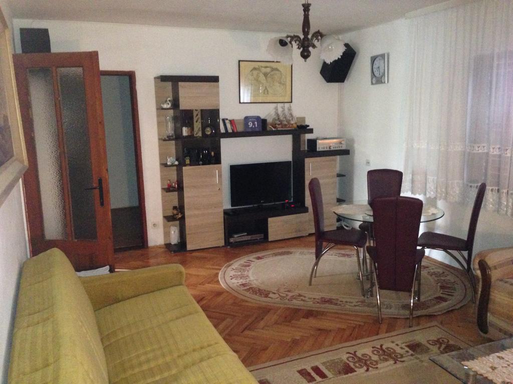 Apartments Aleksic Sutomore Bagian luar foto