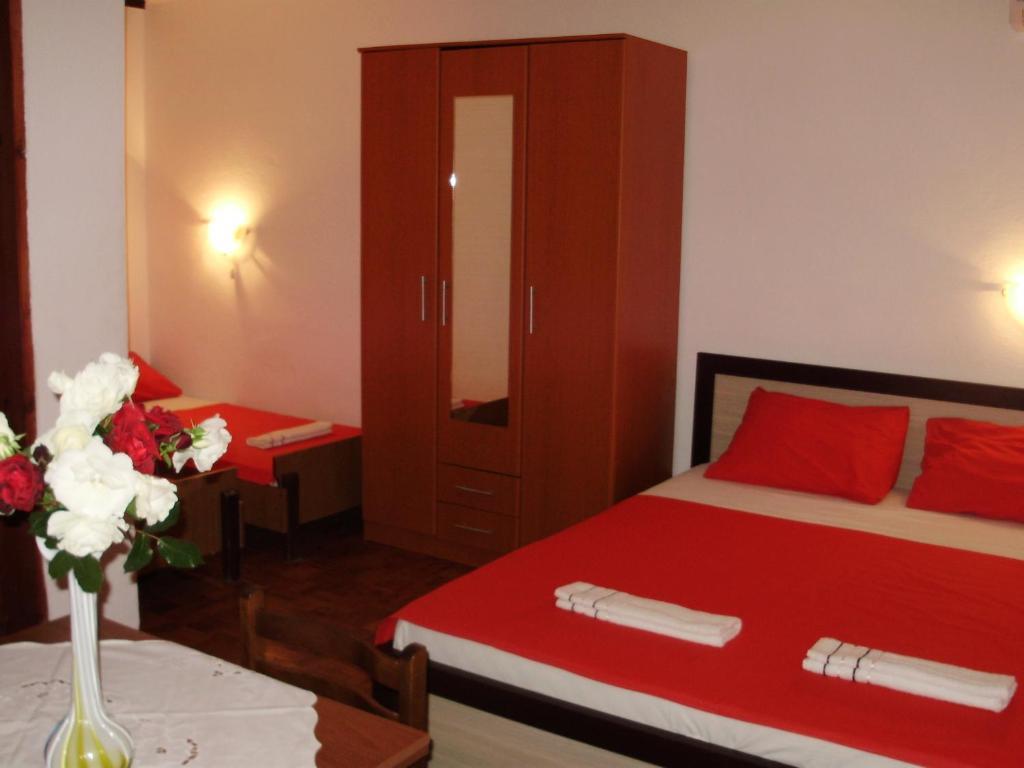 Apartments Aleksic Sutomore Ruang foto